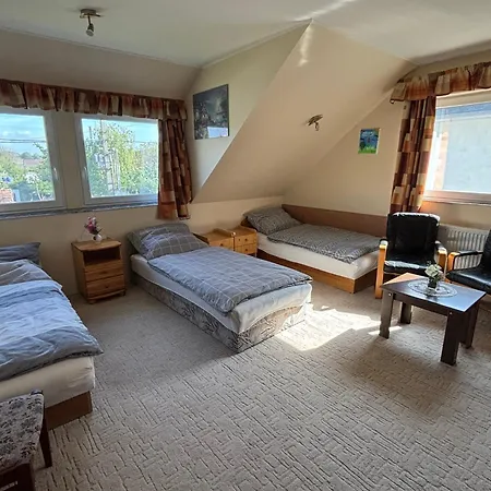 Luca Guest house *