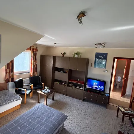 招待所 Luca 艾斯特根